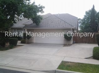 886 Pistachio Ave, Clovis, CA
