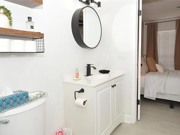 8714 Mallard Reserve Dr #201 — Photo 37