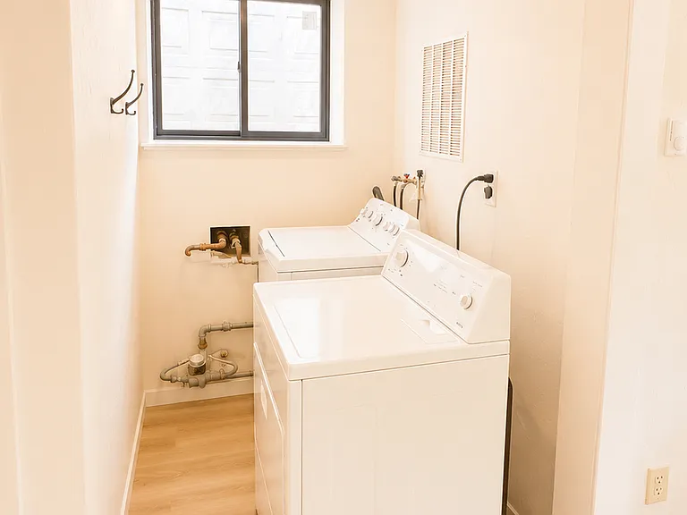 421 River Run Dr — Photo 18