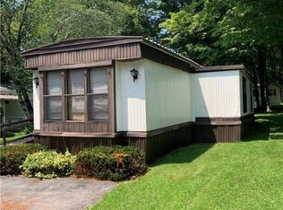 141 Country Rd, Utica, NY 13502