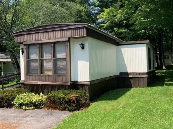 141 Country Rd, Utica, NY 13502