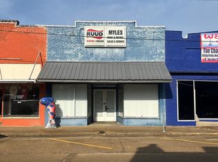 117 N Hayden St, Belzoni, MS 39038