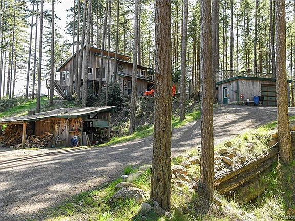 4th image of 546&548 Kinnikinik Way