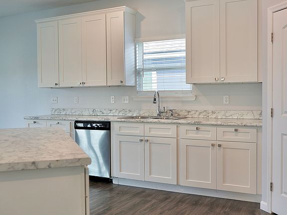 3rd image of 3316 Garden Brook Rd