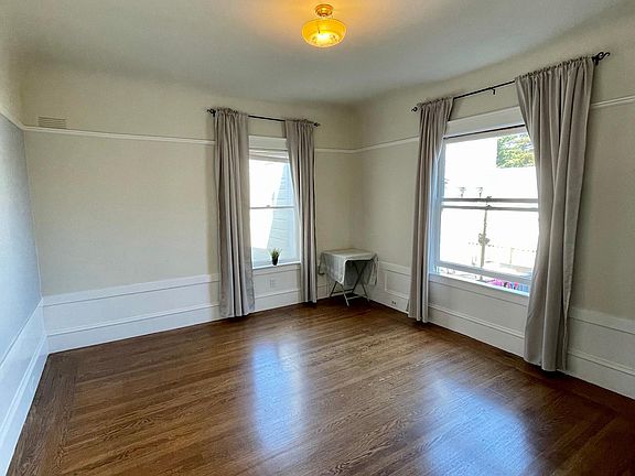 5th image of 380 29th St