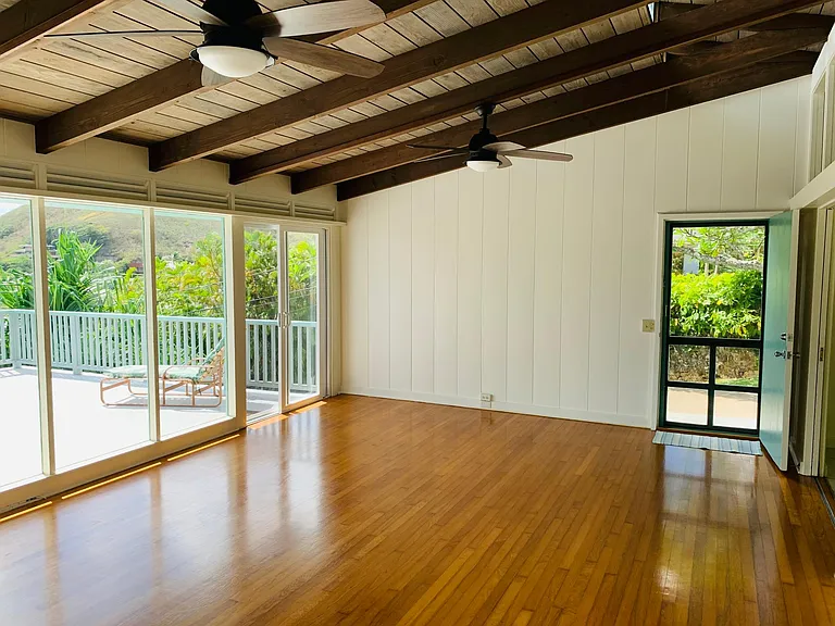 340 Lanipo Dr — Photo 3