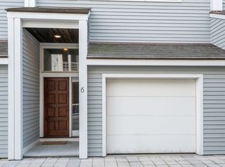 6 Constellation Wharf #6, Charlestown, MA 02129