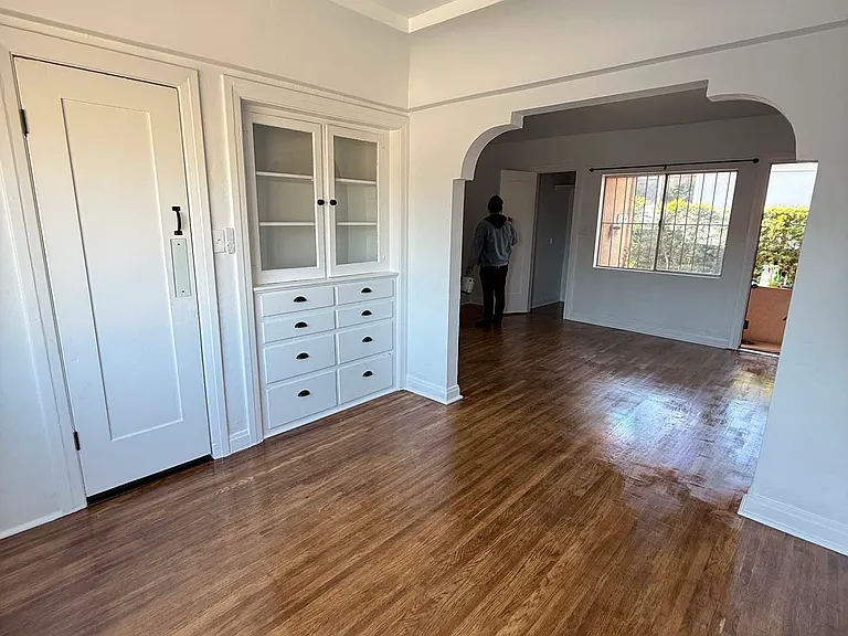 1134 N Evergreen Ave — Photo 28