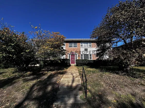 7409 Olian Dr APT 2, Hazelwood, MO 63042