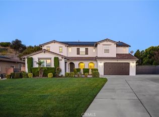 16352 Sierra Heights Dr, Riverside, CA 92503