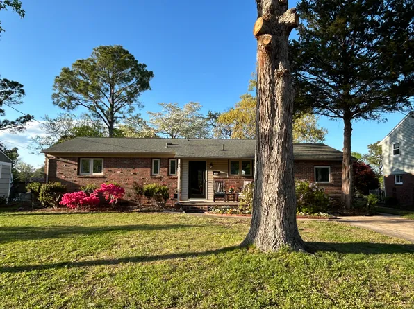 1652 Tallwood St, Norfolk, VA 23518