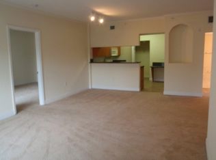10268 NW 33rd St, Coral Springs, FL 33065