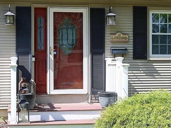3rd image of 199 Bemis Rd