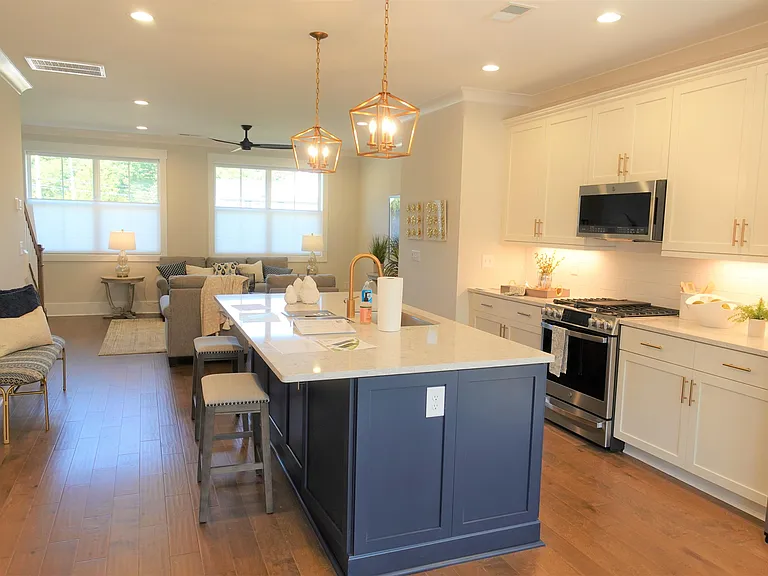 313 Pete Hollis Blvd — Photo 25