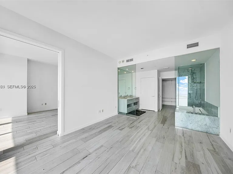480 NE 31st St #2003 — Photo 12