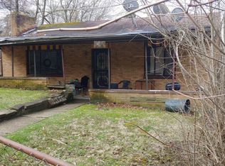 6930 Hartman Ln, Pittsburgh, PA 15206