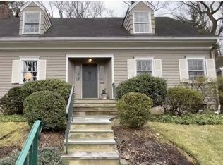 104 Druid Hill Rd, Summit, NJ 07901