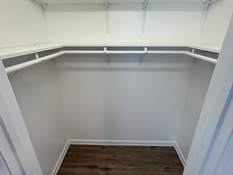 53 Meadow Glen Ct #4 — Photo 17