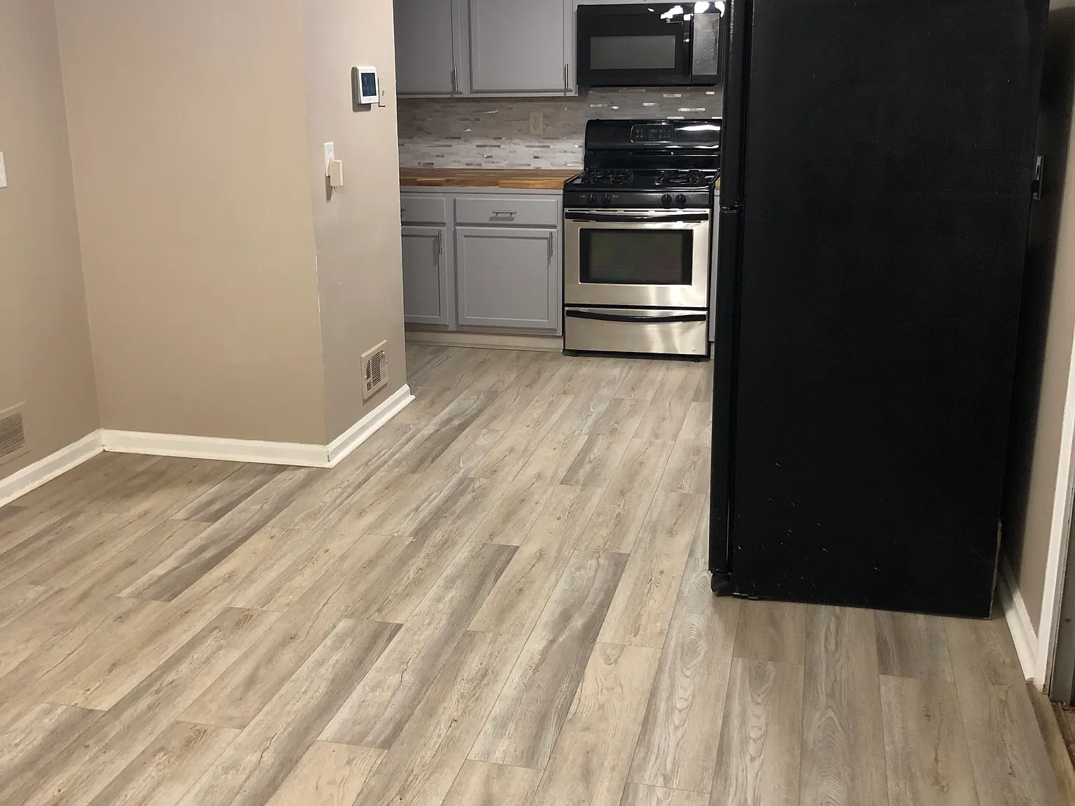 3 bed, 2.5 bath, 1368 sqft, $1,750 — Photo 4