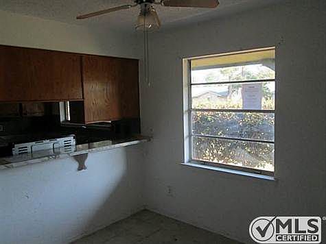 4th image of 1514 Bowie St