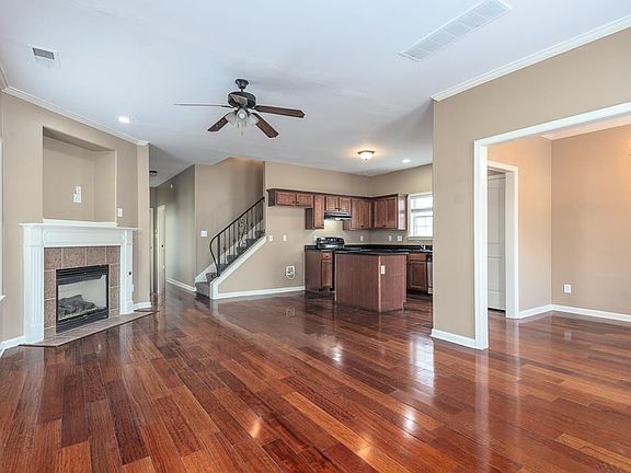 3rd image of 1564 Wynne Rd