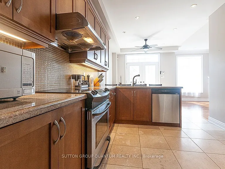 1599 Hallstone Rd — Photo 14