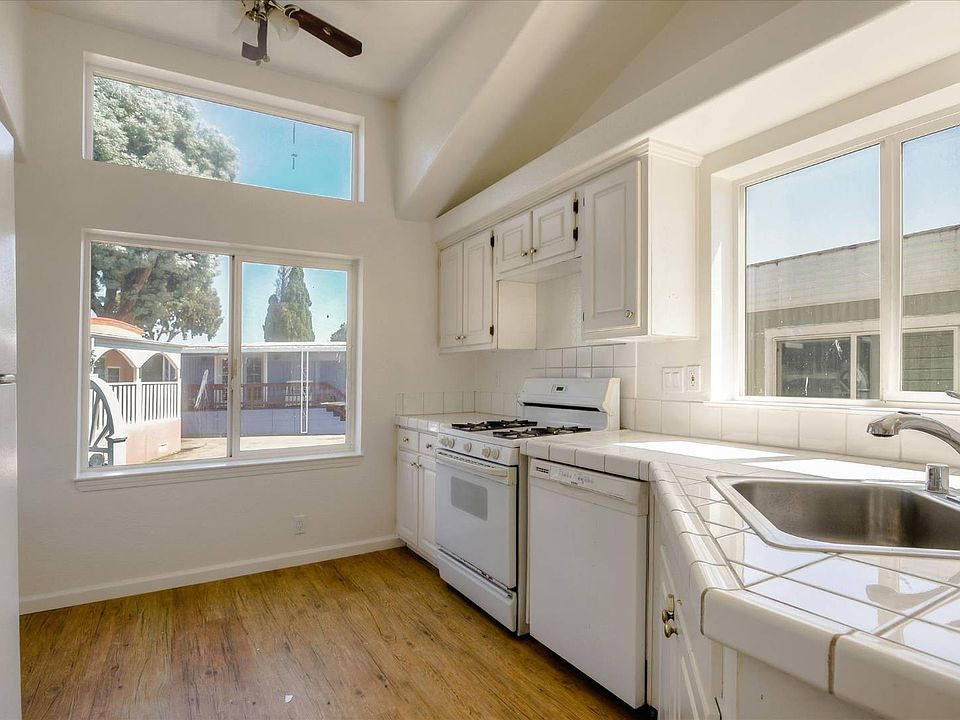 1st image of 3499 E Bayshore Rd Spc 84
