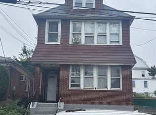 4519 158th St, Flushing, NY 11358