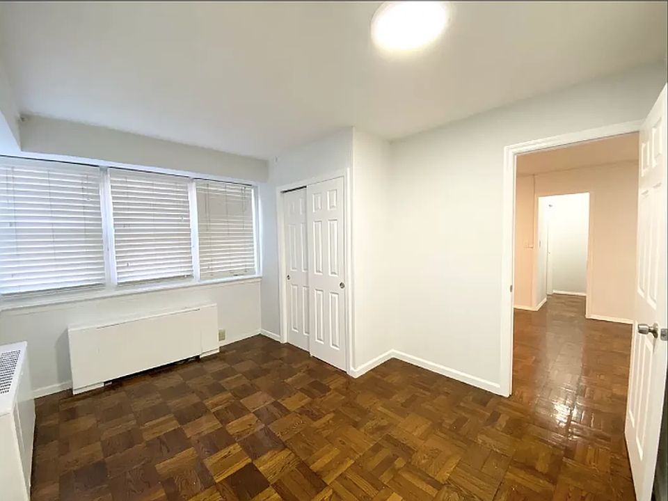 1st image of 155 E 34th St APT 14E