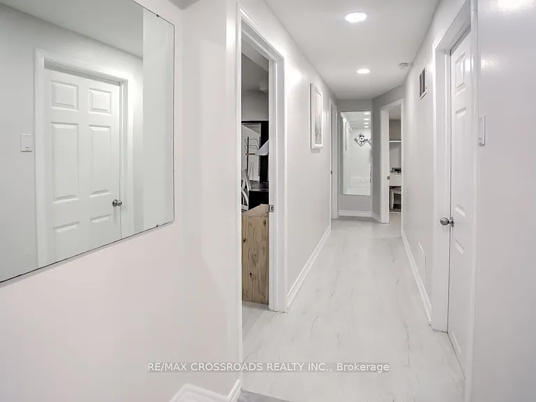 66 Bayhampton Cres — Photo 11