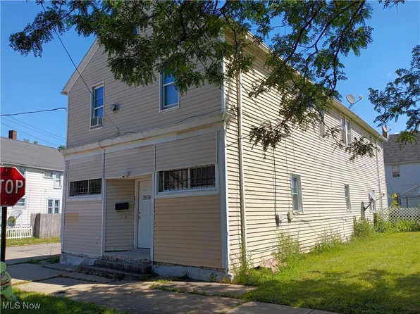 3579 W 47th St, Cleveland, OH 44102