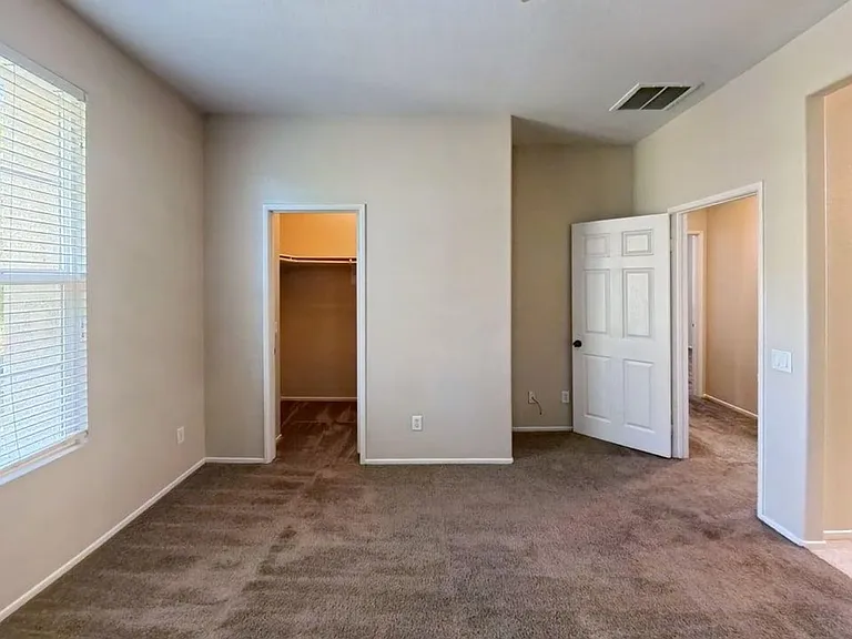 1800 E Lakeshore Dr #1701 — Photo 8