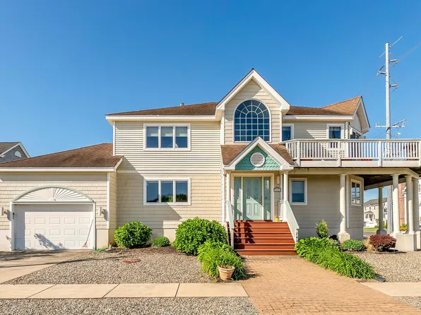 7423 Ocean Dr, Avalon, NJ 08202