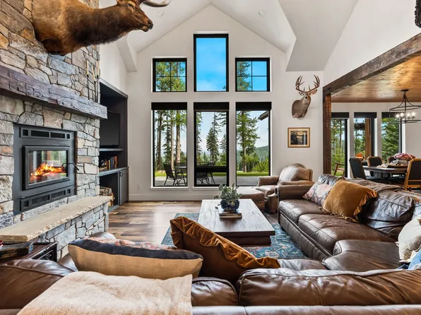 217 Pinto Trl, Bigfork, MT 59911