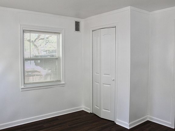 5th image of 23 Oak St #25