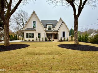 1218 Kingwood Dr, Raleigh, NC 27609