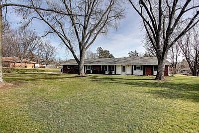 2nd image of 7280 W Von Dette Cir