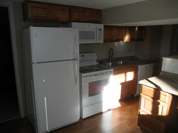 4th image of 1605 NW 67th St #1