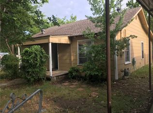 409 W Mill St, Decatur, TX 76234