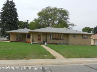805 9th St, Berthoud, CO 80513