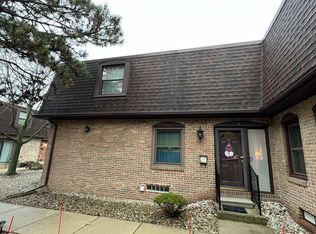 5095 Crooks Rd APT 6, Royal Oak, MI 48073