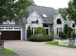 50 Culloden Dr, Canton, MA 02021