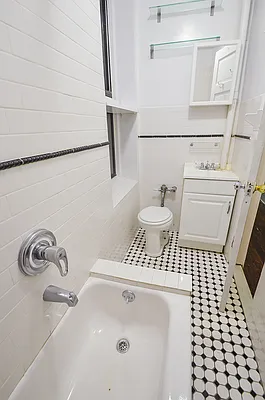 Rented by CNYC Properties | media 15