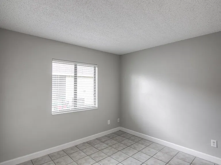 13230 Boulder Woods Cir — Photo 9