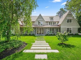 78 Arnold Rd, Wellesley, MA 02481