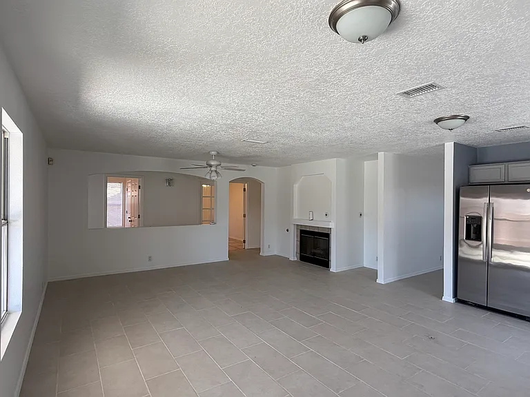 7704 Kane Ct NW — Photo 5