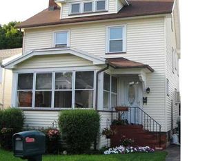 64 Maplehurst Rd, Rochester, NY 14617