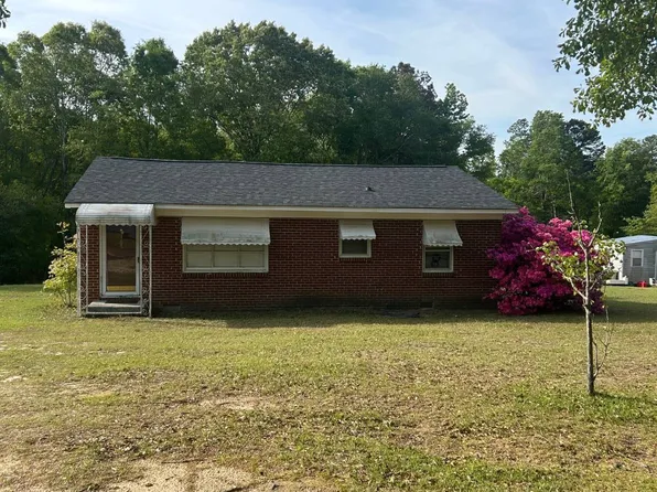 405 Woodland Dr, Kershaw, SC 29067