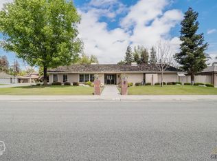 7812 Calle Espada, Bakersfield, CA 93309