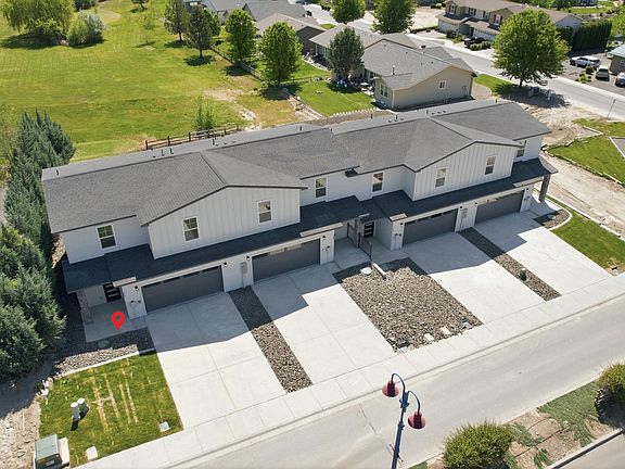 2nd image of 809 Fountain Blvd
